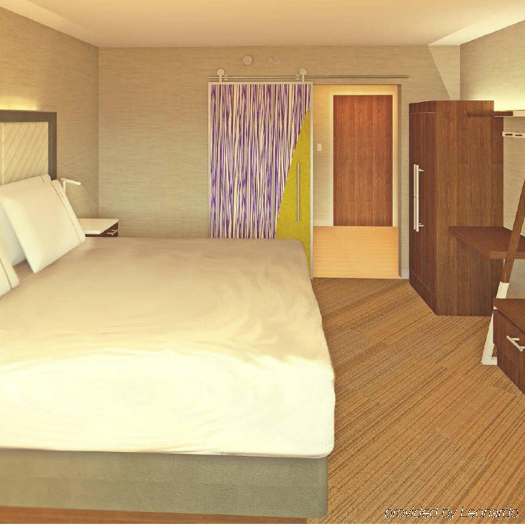 Holiday Inn Express & Suites Ludington By Ihg Exterior foto